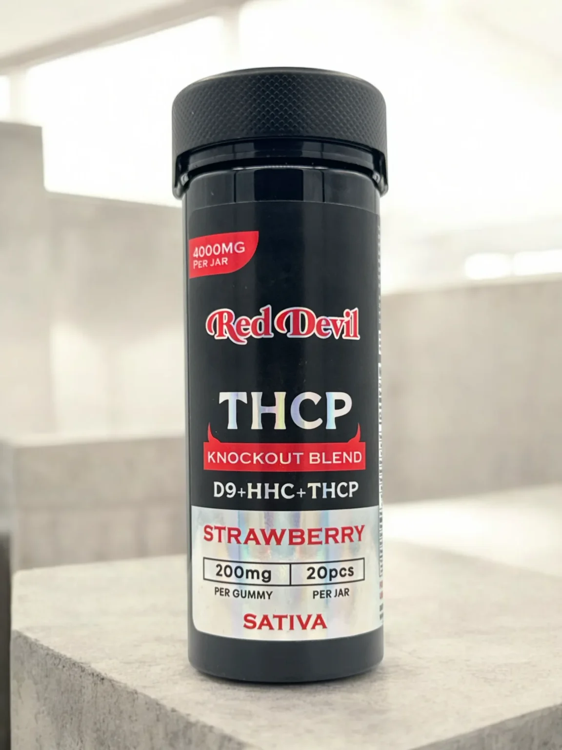 RED DEVIL D9 DUAL GUMMIES 4000MG BOTTLE 20PCS–STRAWBERRY SATIVA